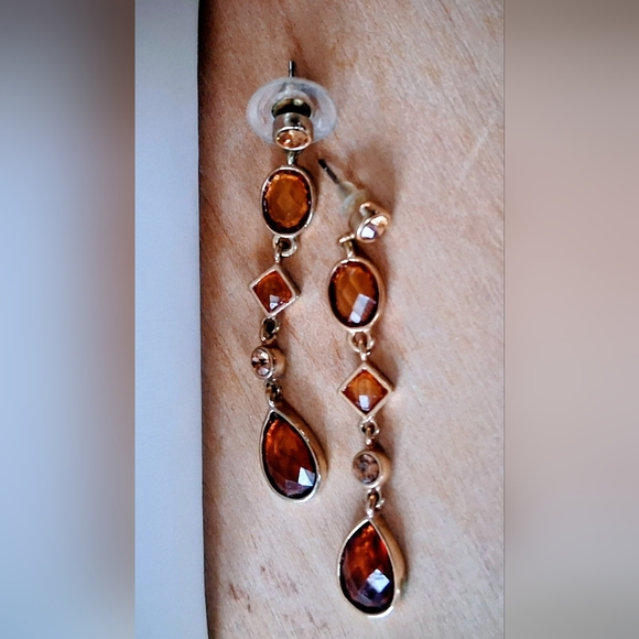 Kohl's Amber Stone Statement Necklace & Dangle Earrings Set - Picture 5 of 5